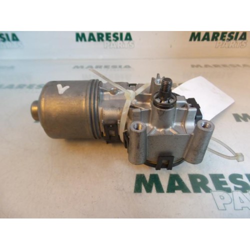Peugeot - 207 - Front wiper motor