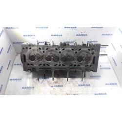 Peugeot - 406 - Cylinder head
