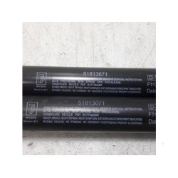 Fiat - Doblo - Set of tailgate gas struts