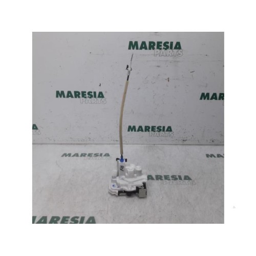 Fiat - Doblo - Door lock mechanism 2-door, right