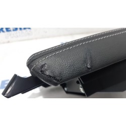 Renault - Kadjar - Armrest