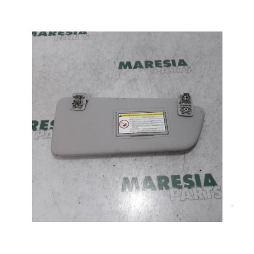 Peugeot - 3008 - Sun visor