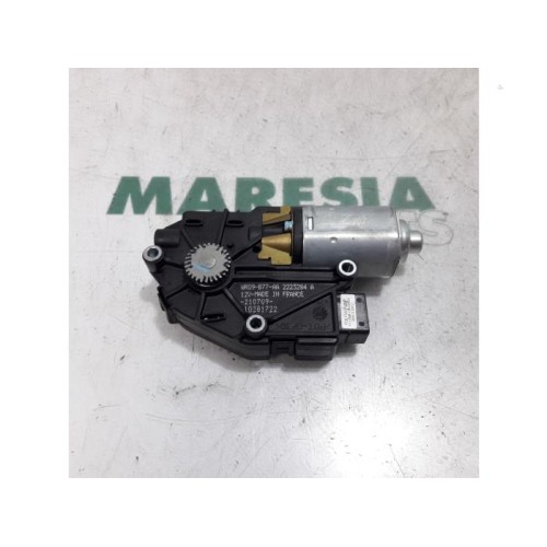 Peugeot - 3008 - Schiebedach Motor
