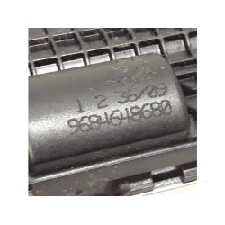 Peugeot - 3008 - Tailgate lock mechanism