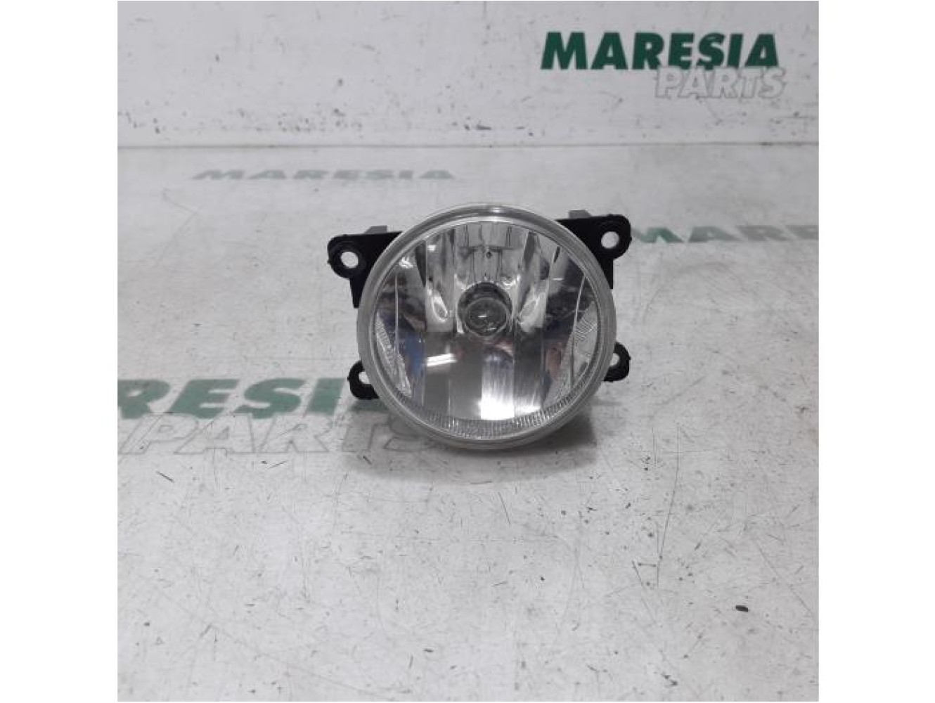Peugeot - 3008 - Fog light, front left