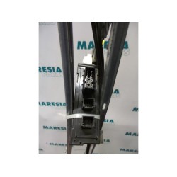 Peugeot - 807 - Fenstermechanik 4-türig links vorne