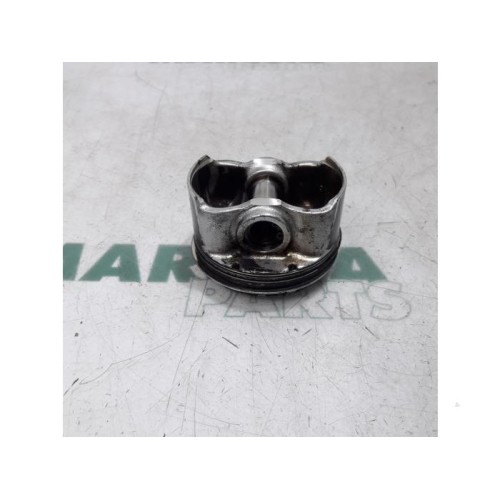 Renault - Megane Scenic - Piston