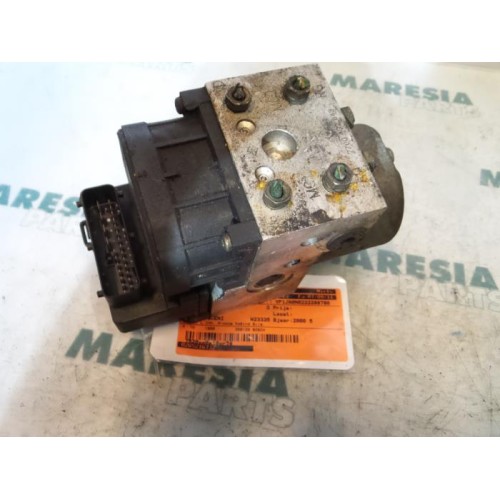 Renault - Megane Scenic - ABS Pomp