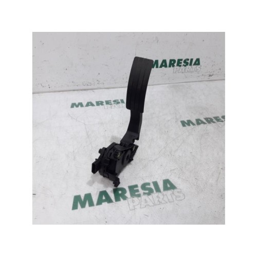 Renault - Clio - Gaspedalposition Sensor