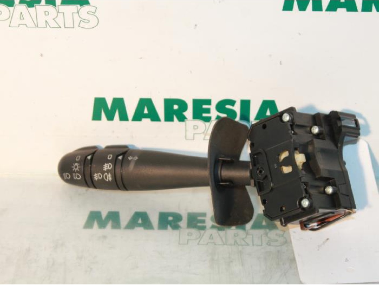 Renault - Megane Scenic - Indicator switch