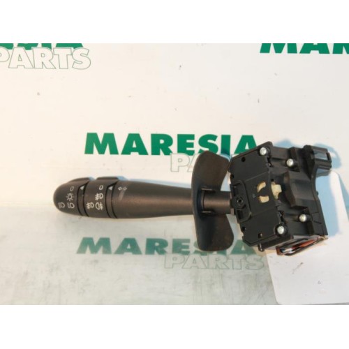 Renault - Megane Scenic - Indicator switch
