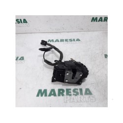 Renault - Clio - Front door lock mechanism 4-door, right