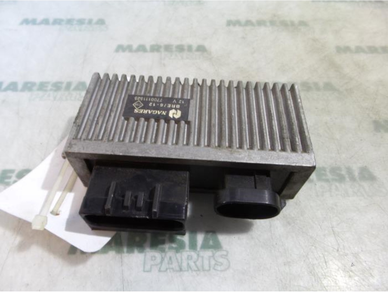 Renault - Megane Scenic - Glow plug relay