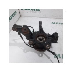 Renault - Clio - Knuckle, front right