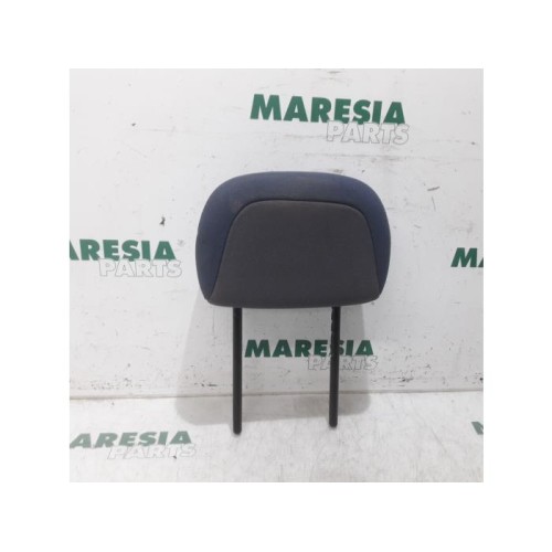 Citroen - Berlingo - Headrest