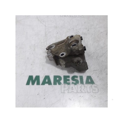 Citroen - C5 - Support moteur