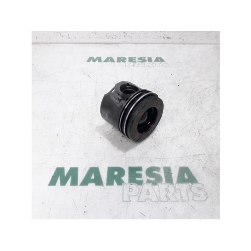 Citroen - C5 - Piston