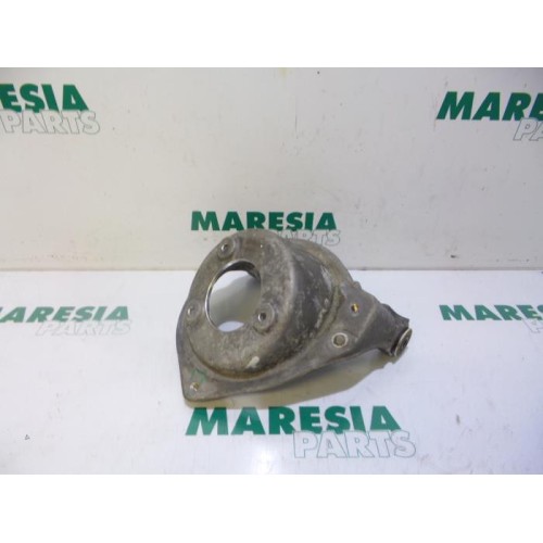 Peugeot - 407 - Front upper wishbone, right