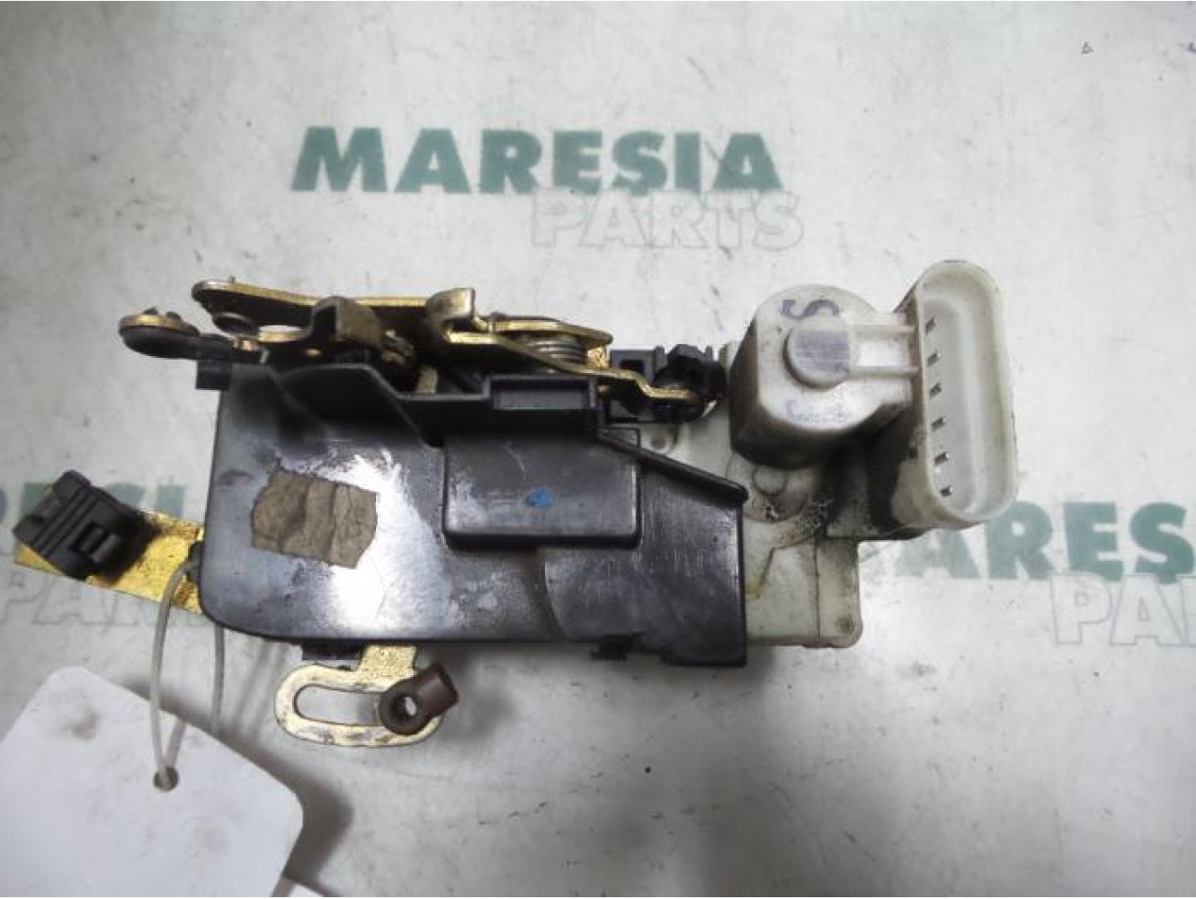Lancia - Lybra - Front door lock mechanism 4-door, right