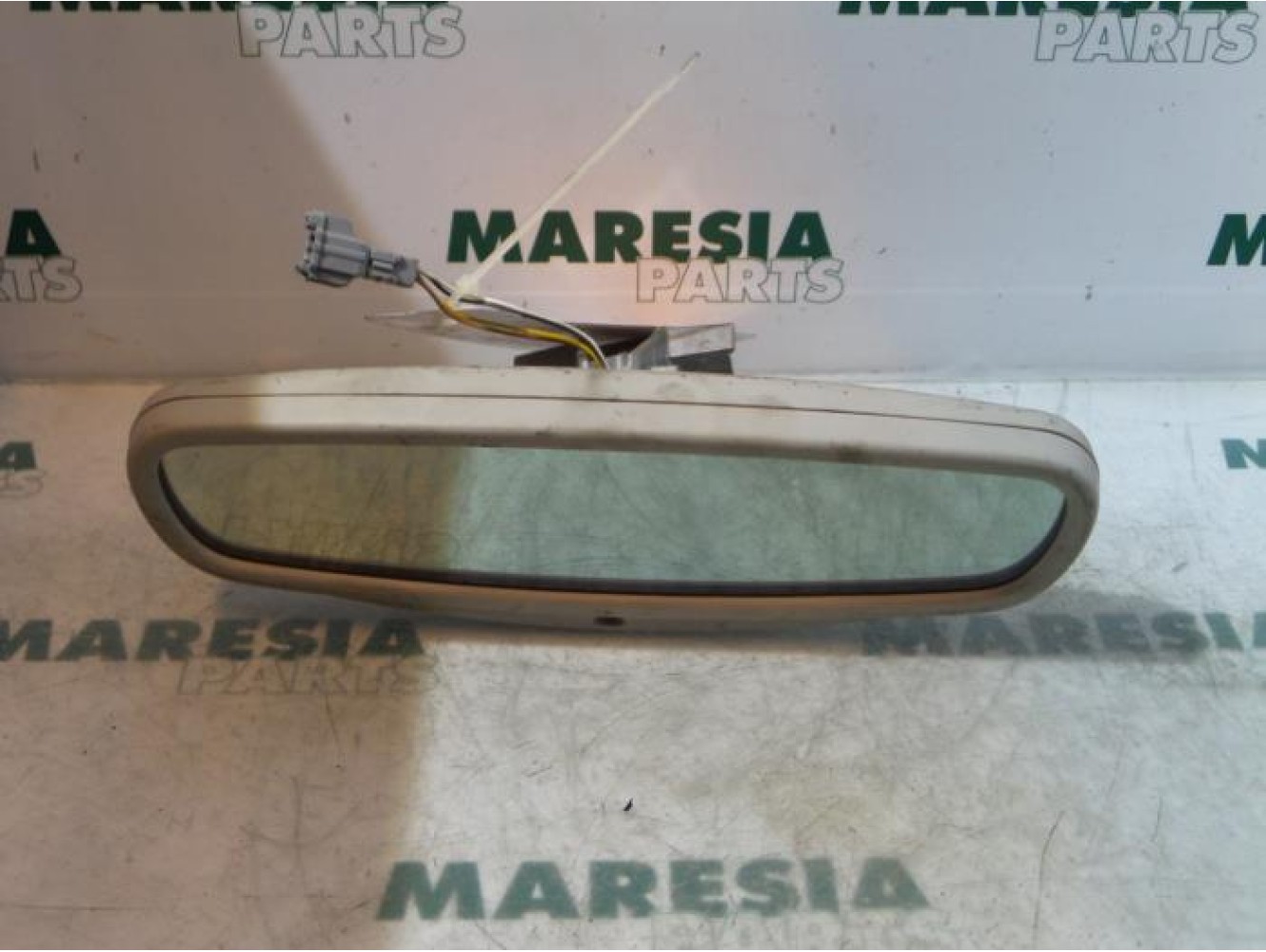 Renault - Vel Satis - Rear view mirror