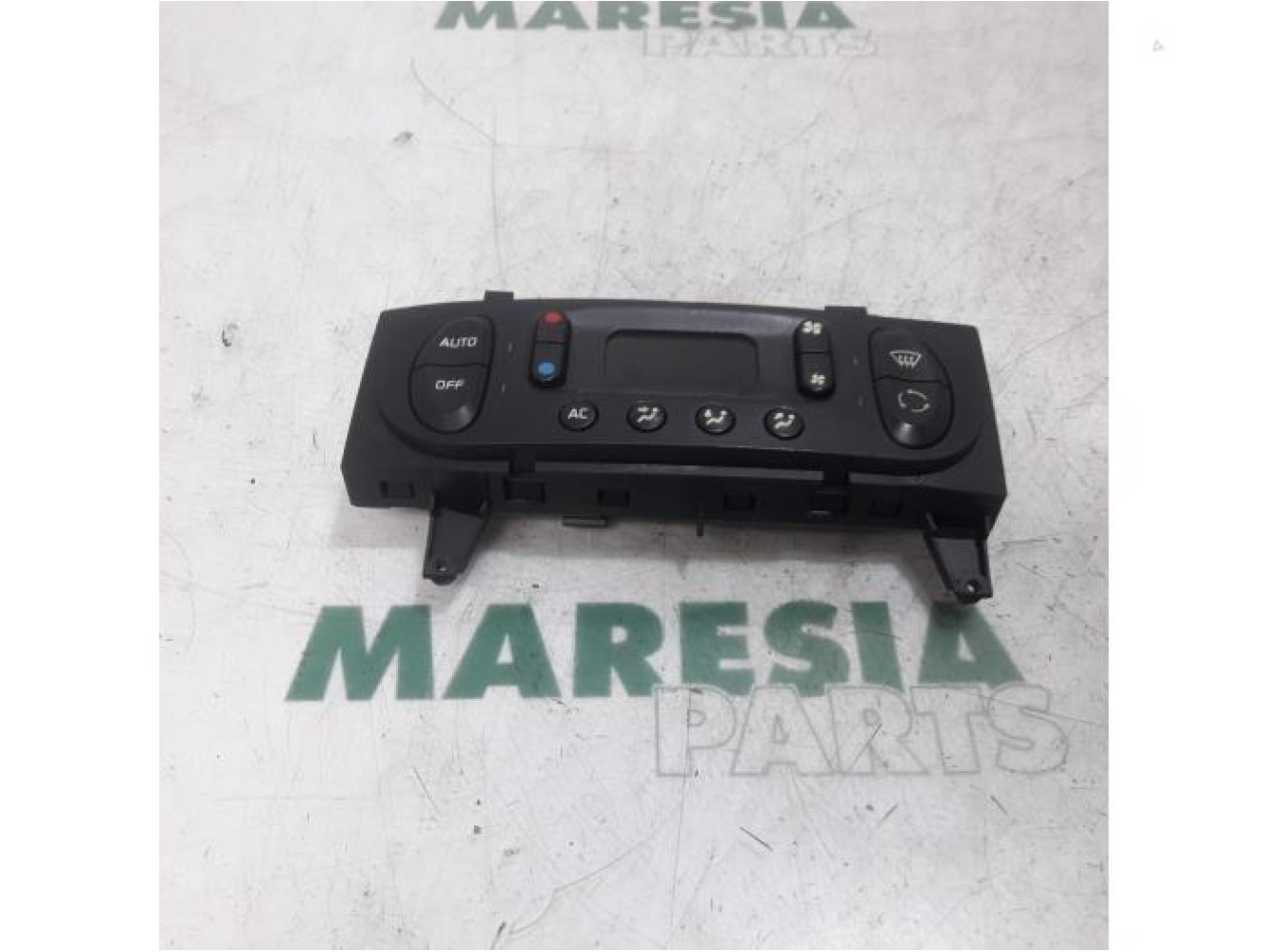 Renault - Megane Scenic - Heater control panel