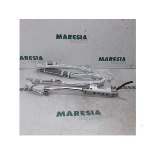 Renault - Koleos - Roof curtain airbag, right
