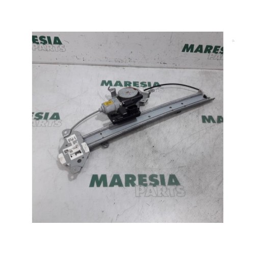 Renault - Koleos - Rear door window mechanism 4-door, right
