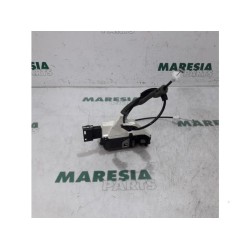 Citroen - C5 - Front door lock mechanism 4-door, right