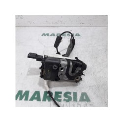 Citroen - C5 - Front door lock mechanism 4-door, right