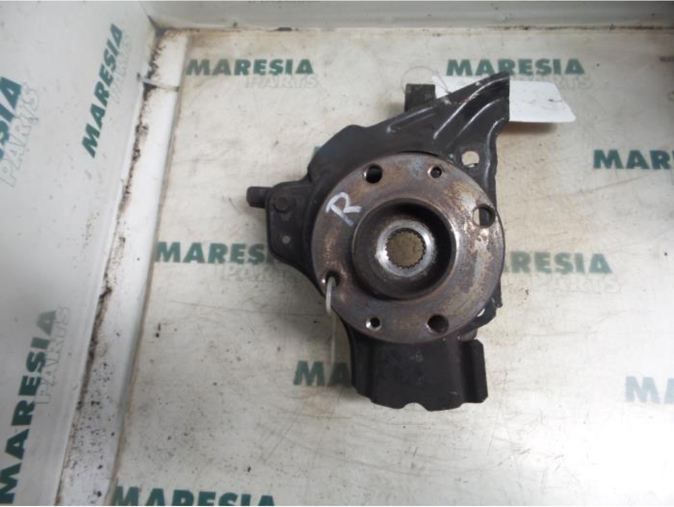Fiat - Punto - Knuckle, front right