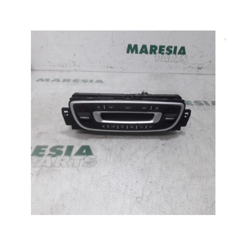 Renault - Megane - Heater control panel