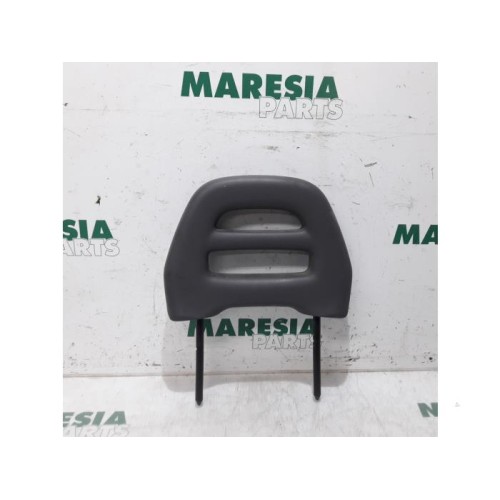 Peugeot - Boxer - Headrest