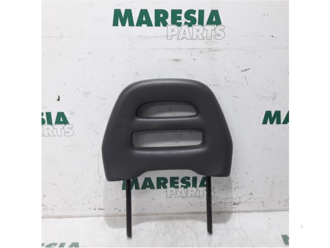 Peugeot - Boxer - Headrest