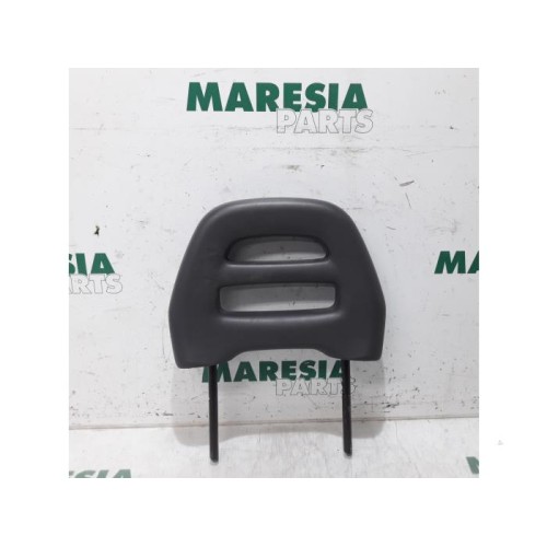 Peugeot - Boxer - Headrest