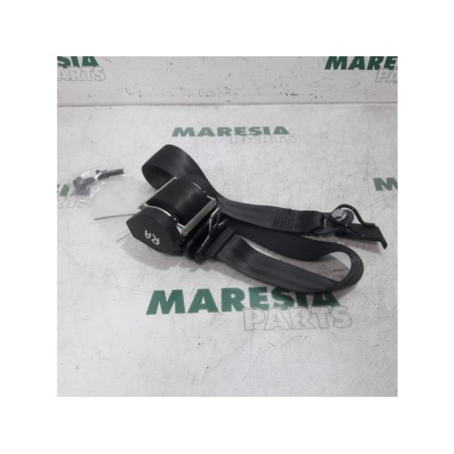 Peugeot - 308 - Rear seatbelt, right