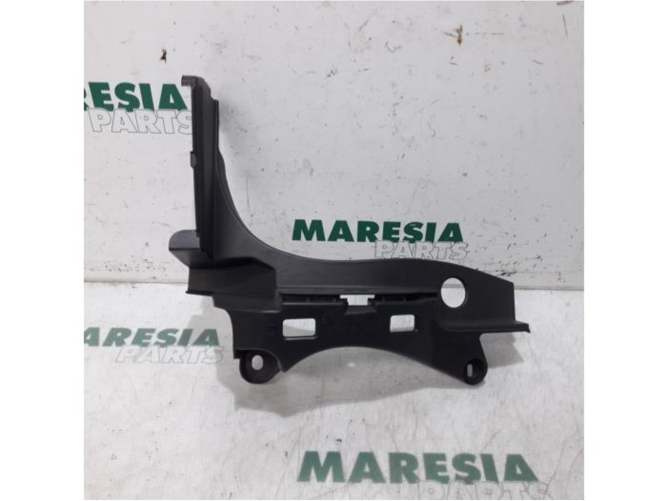Peugeot - 3008 - Rear bumper frame