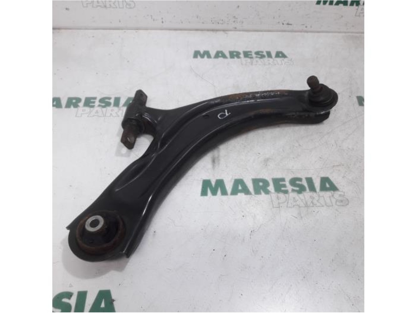 Renault - Koleos - Front lower wishbone, right