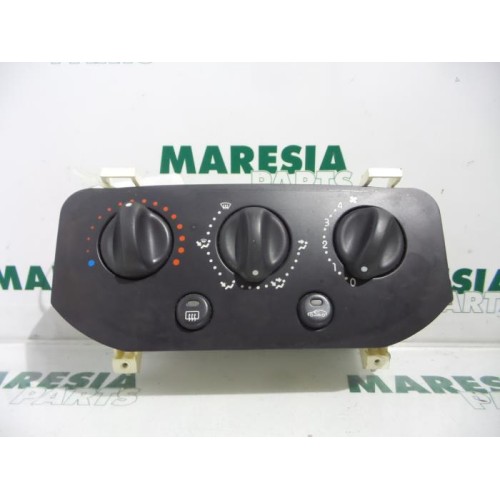Renault - Clio - Heater control panel