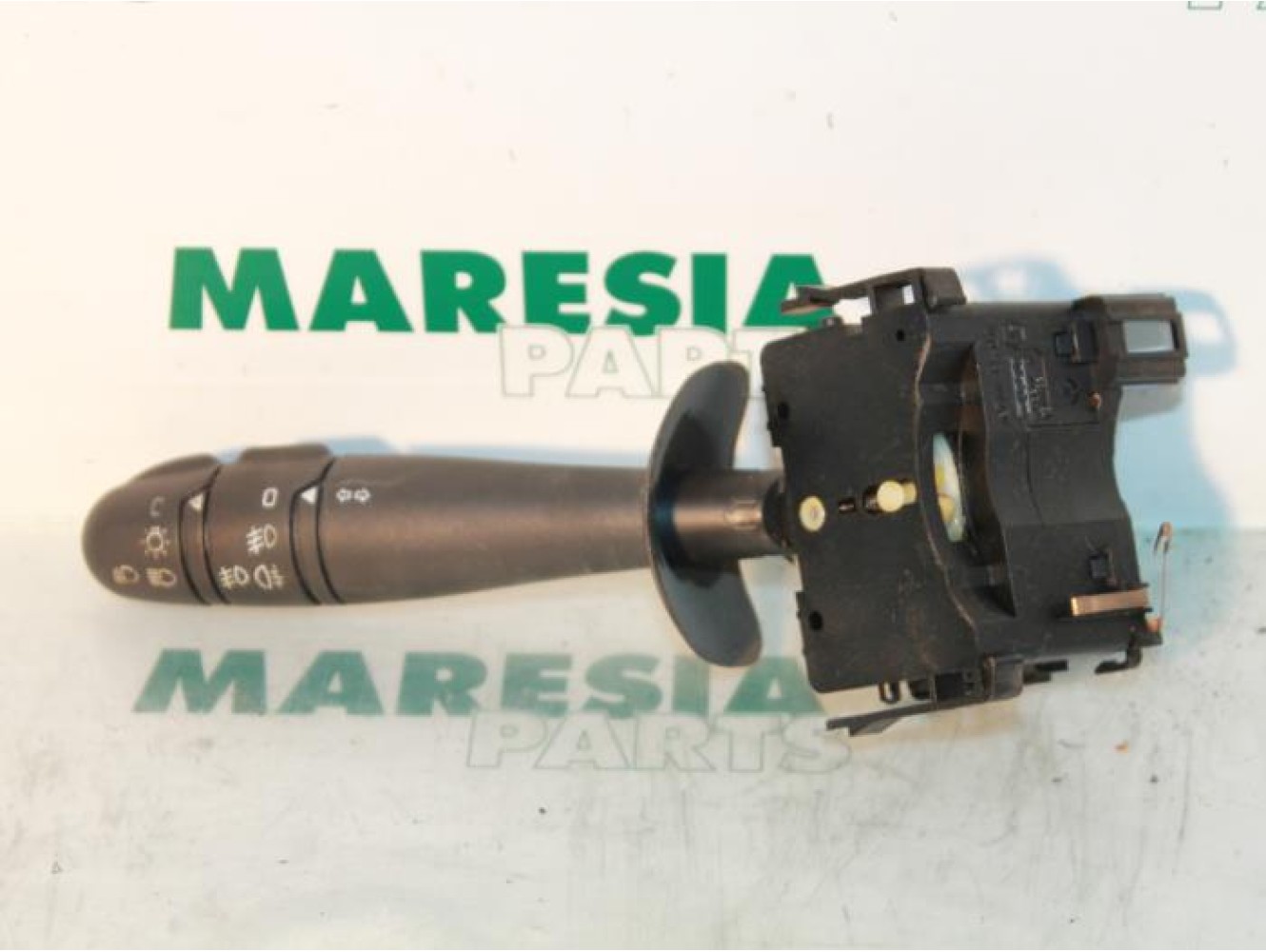 Renault - Laguna - Indicator switch