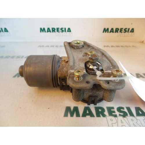 Alfa Romeo - 147 - Ruitenwissermotor voor