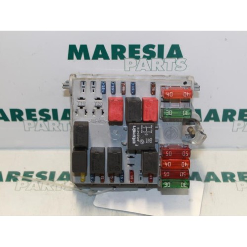 Alfa Romeo - 147 - Fuse box