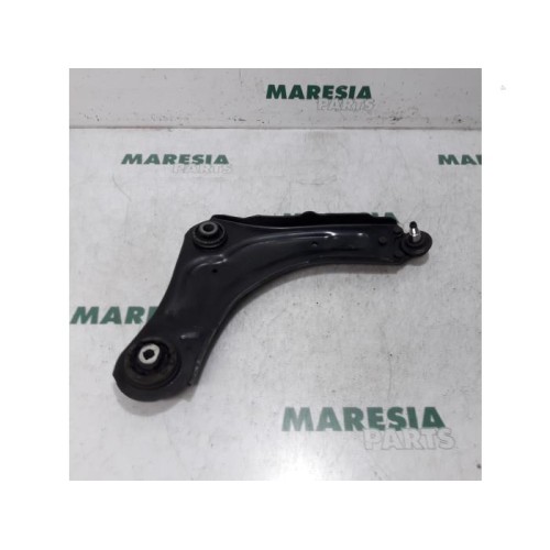 Renault - Megane Scenic - Front lower wishbone, right