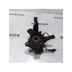 Renault - Megane Scenic - Knuckle, front right