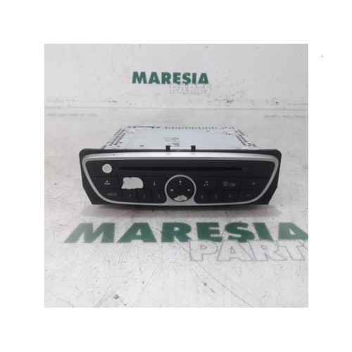 Renault - Megane Scenic - Radio CD player