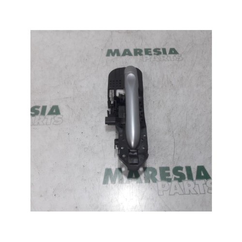 Renault - Megane Scenic - Rear door handle 4-door, right