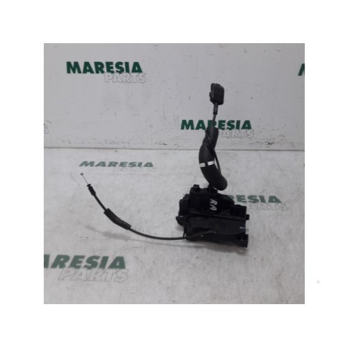 Renault - Megane Scenic - Rear door mechanism 4-door, right