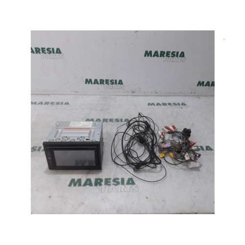 Miscellaneous - Miscellaneous - Radio/CD player (miscellaneous)