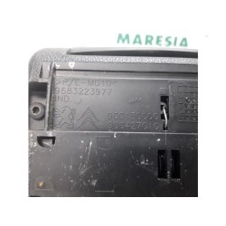 Peugeot - Partner - Middle console