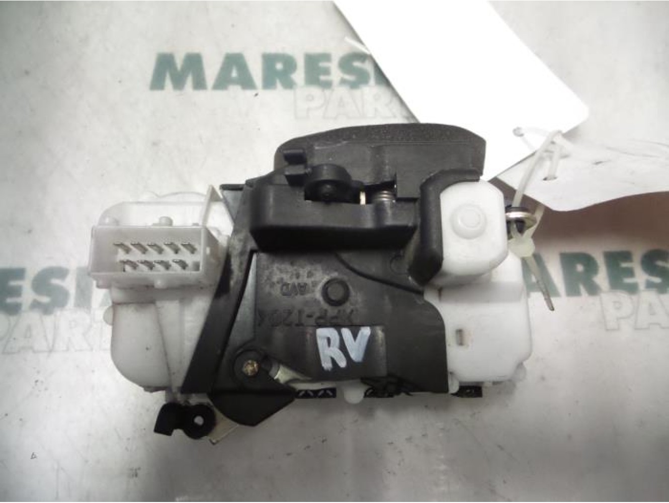 Peugeot - 607 - Front door lock mechanism 4-door, right