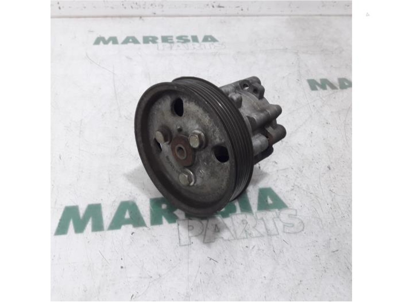 Fiat - Ducato - Power steering pump